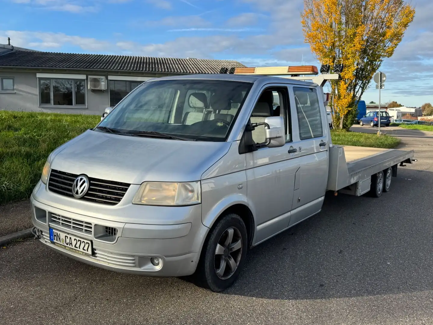 Volkswagen T5 Transporter T5 FITZEL ABSCHLEPPWAGEN DOKA Klima Tempomat Silber - 1