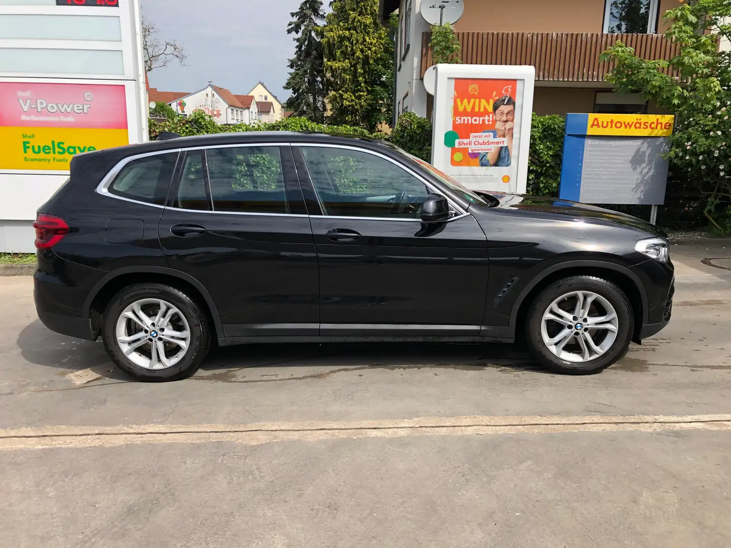 BMW X3 X3 xDrive20i Aut. Advantage Schwarz - 1