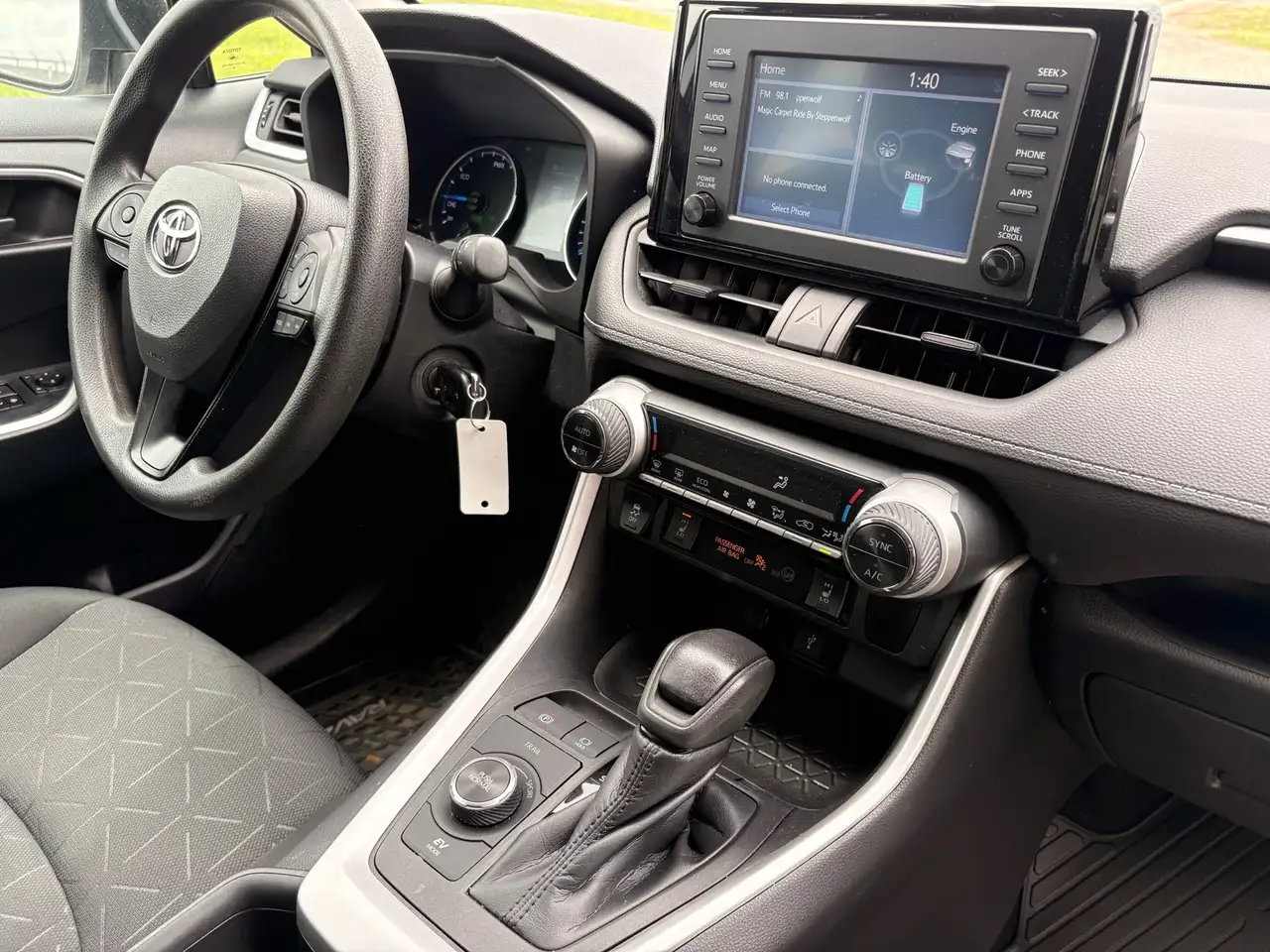 Toyota RAV 4 снимка Toyota RAV 4