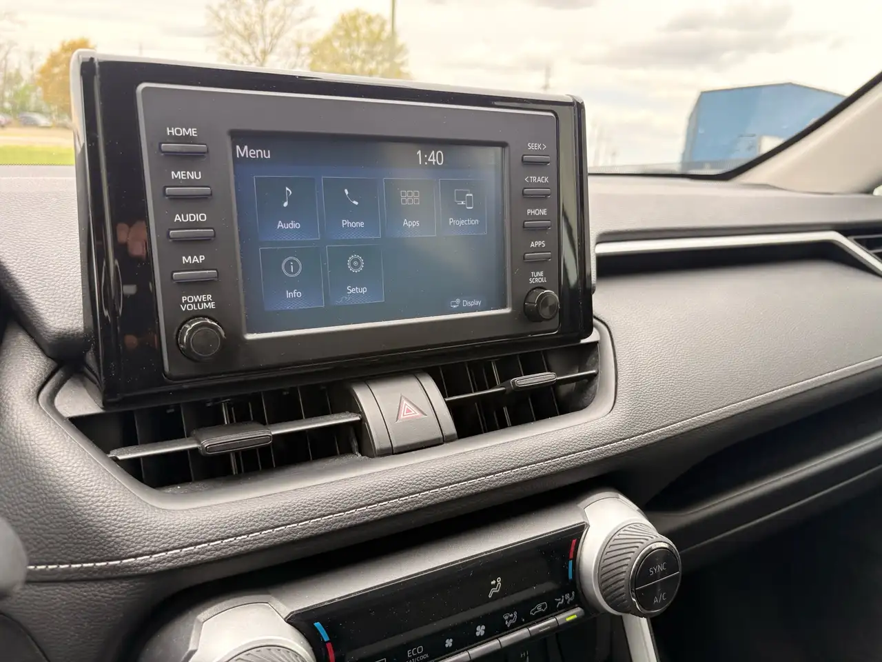 Toyota RAV 4 снимка Toyota RAV 4