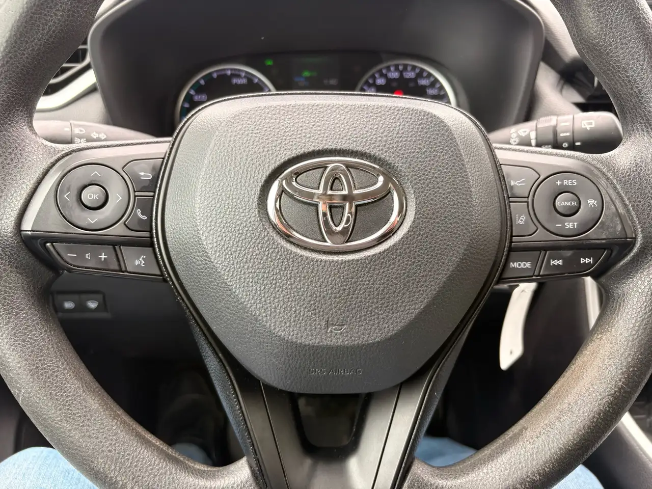 Toyota RAV 4 снимка Toyota RAV 4