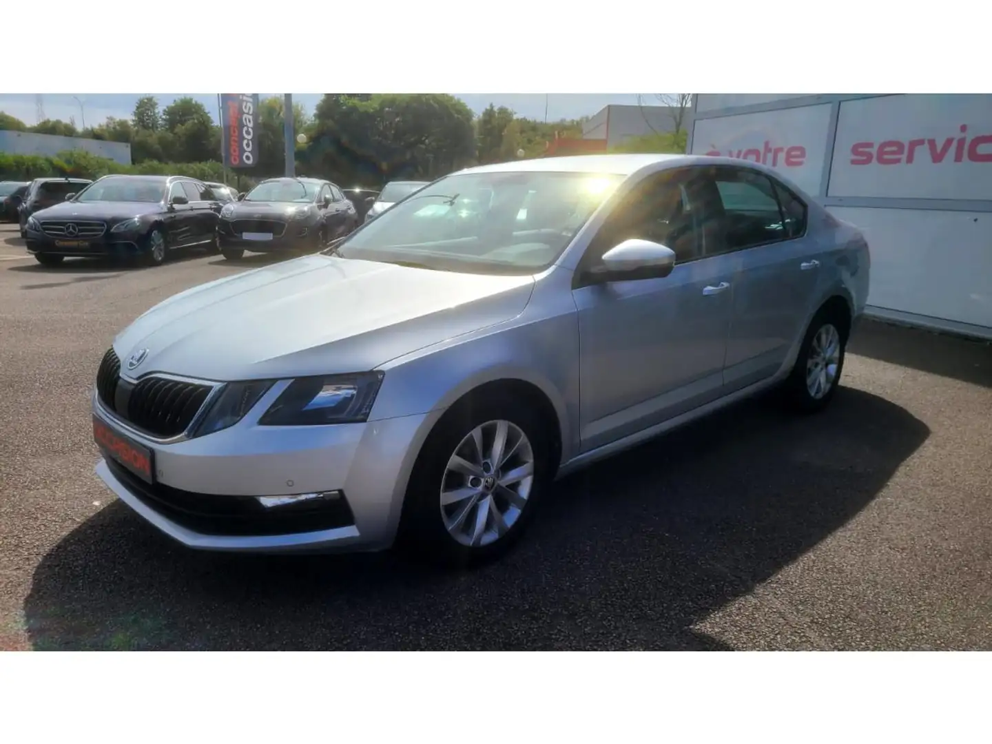 Skoda Octavia AMBITION 1.6 TDI 116cv + CLIM AUTO + RADAR AV et A Gris - 2