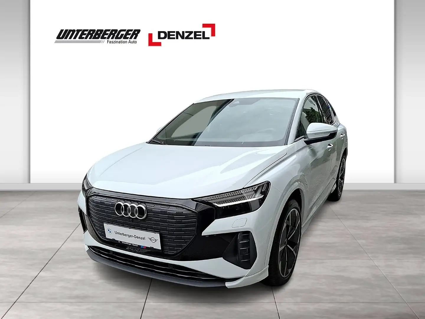 Audi Q4 e-tron Sportback 50 e-tron Білий - 1