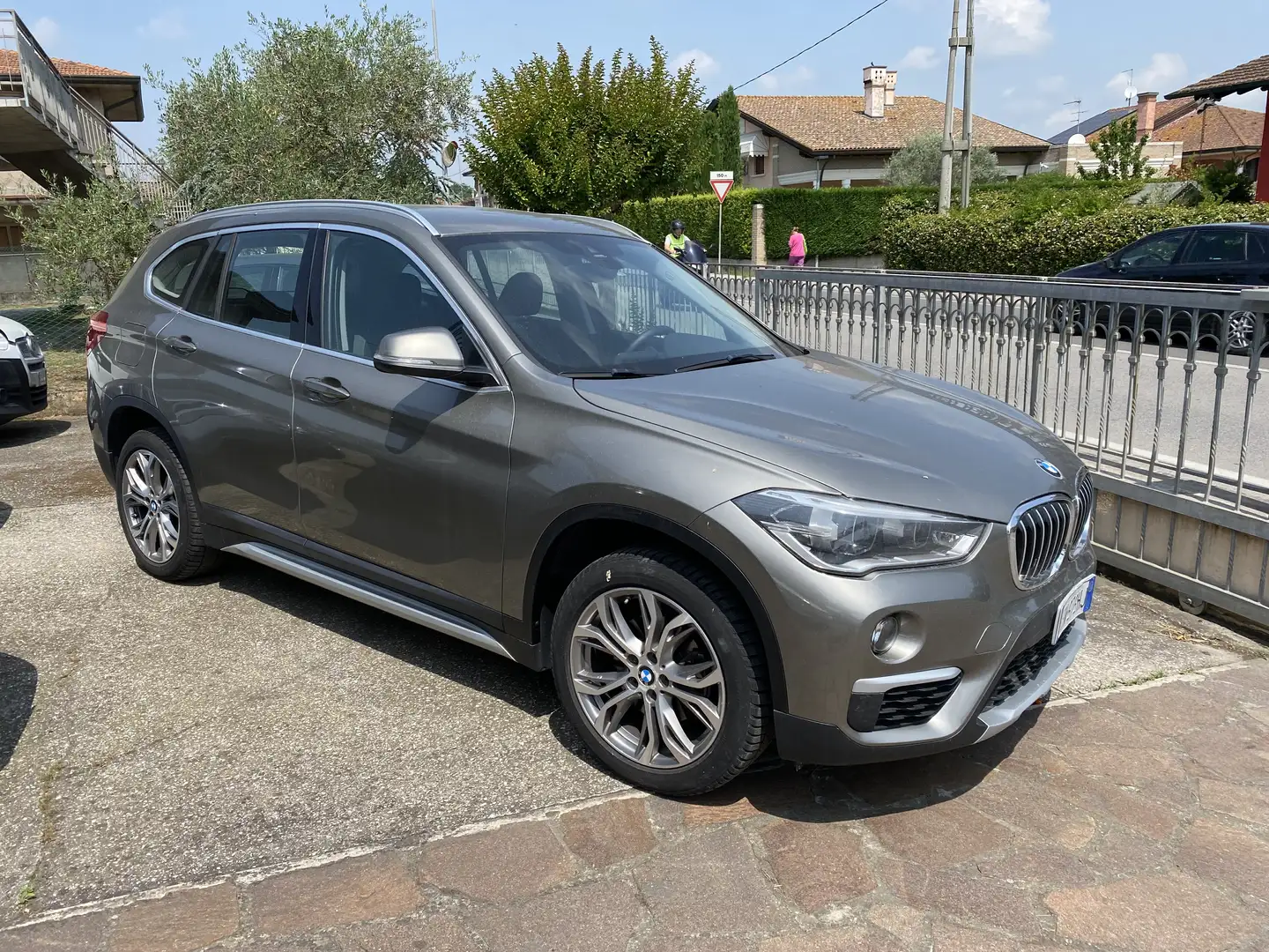 BMW X1 sdrive18d xLine auto - 1
