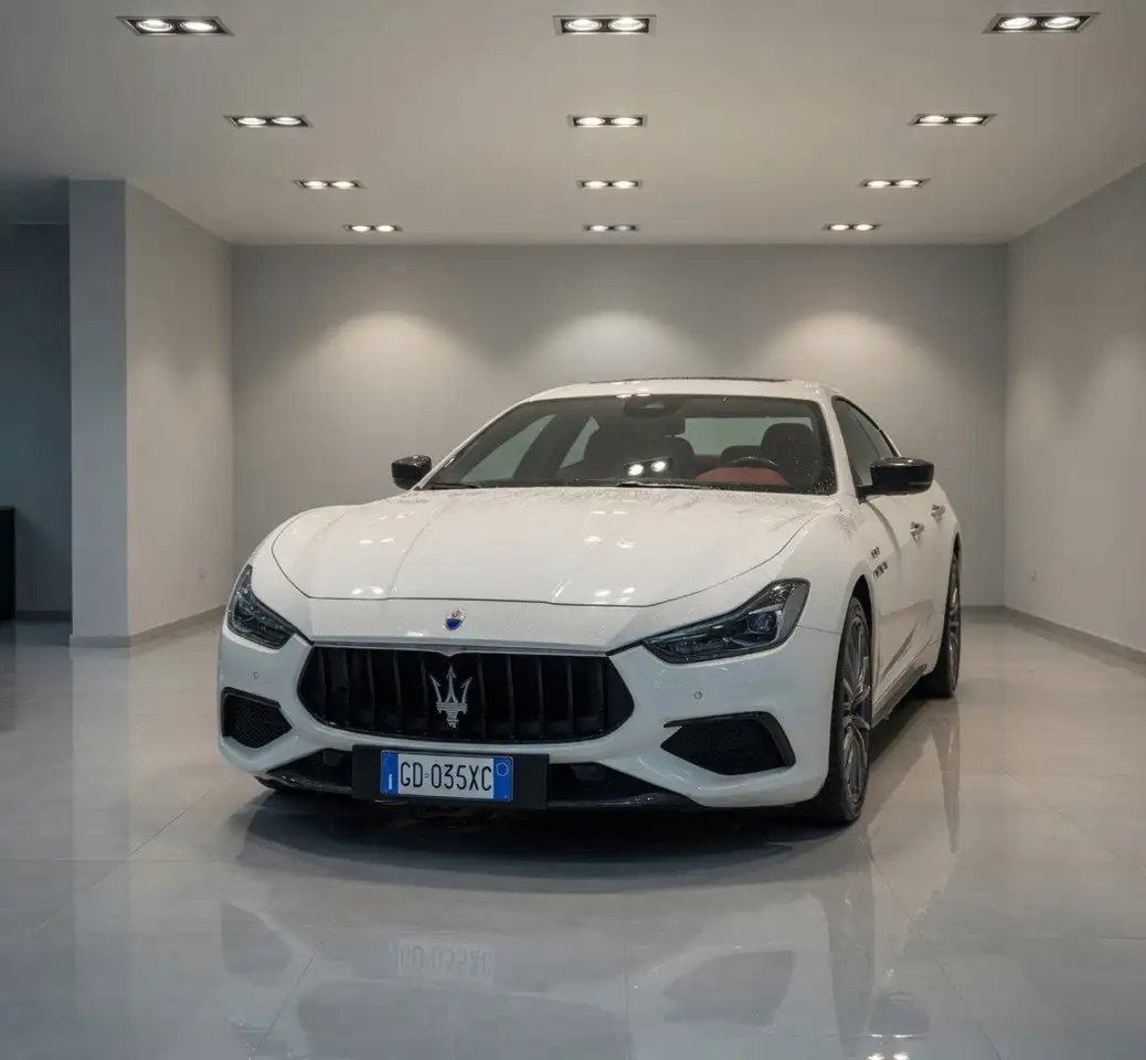 Maserati Ghibli 2021