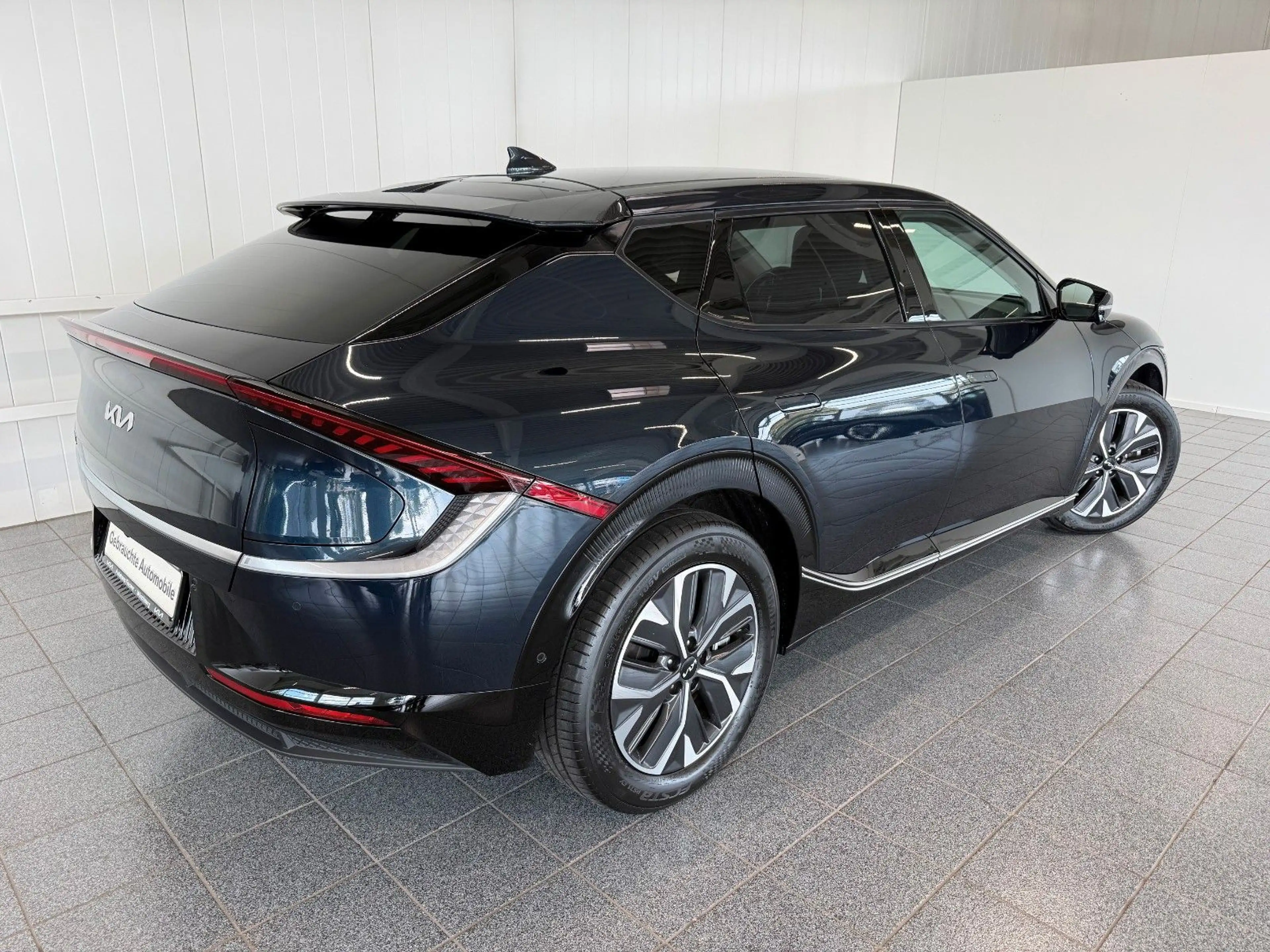 Kia EV6 Basis 4WD WP, AIR, COM, ASS, DRIVE, Sound-P — photo 2