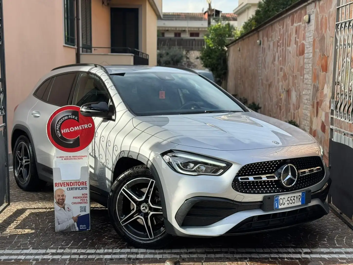 Mercedes-Benz GLA 200 Automatic 4Matic Premium Argento - 1