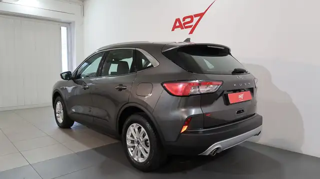 Ford Kuga view 5
