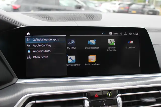BMW X5 view 24