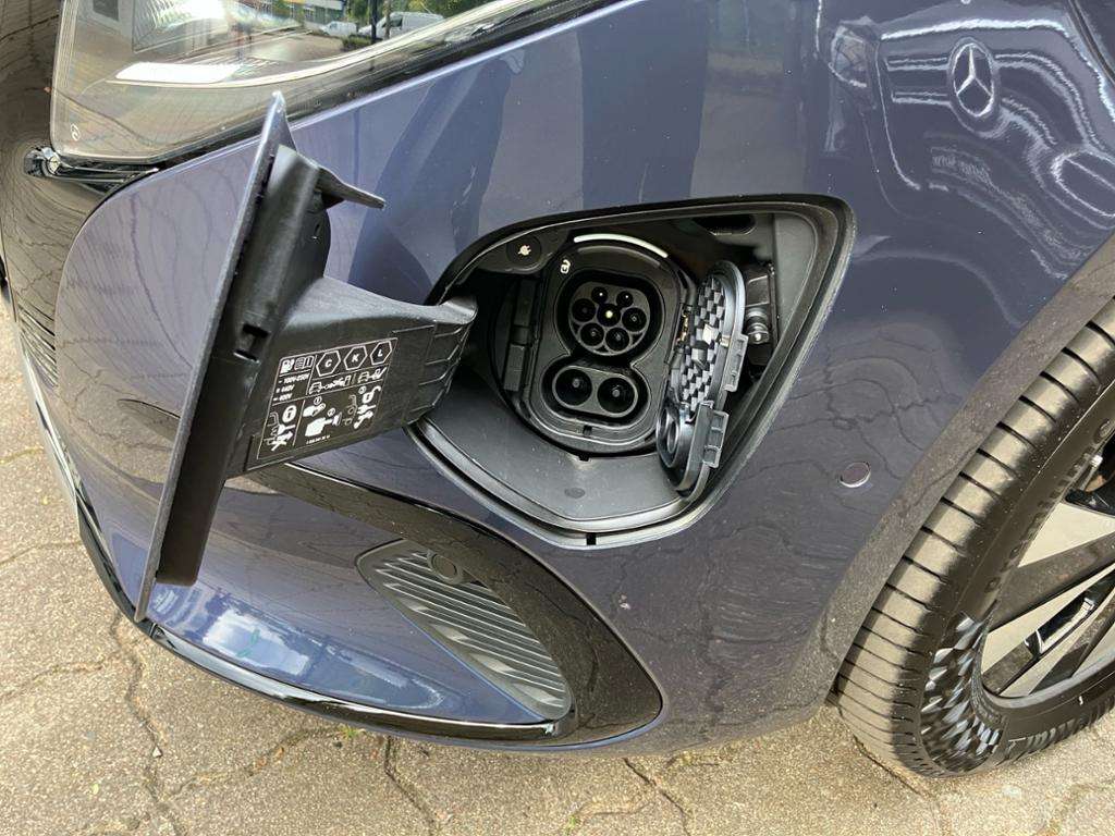 Mercedes-Benz EQV 300