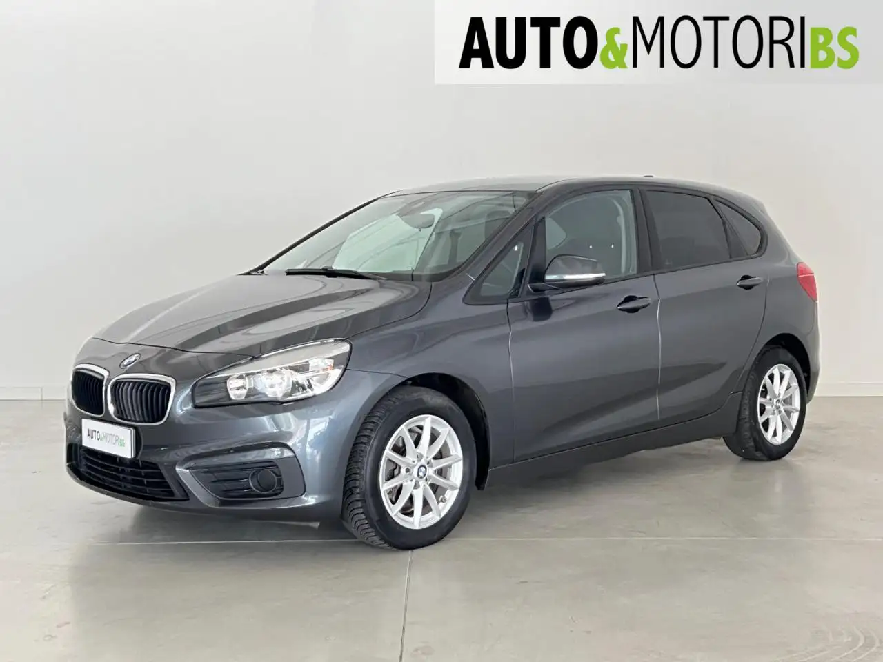 BMW 218