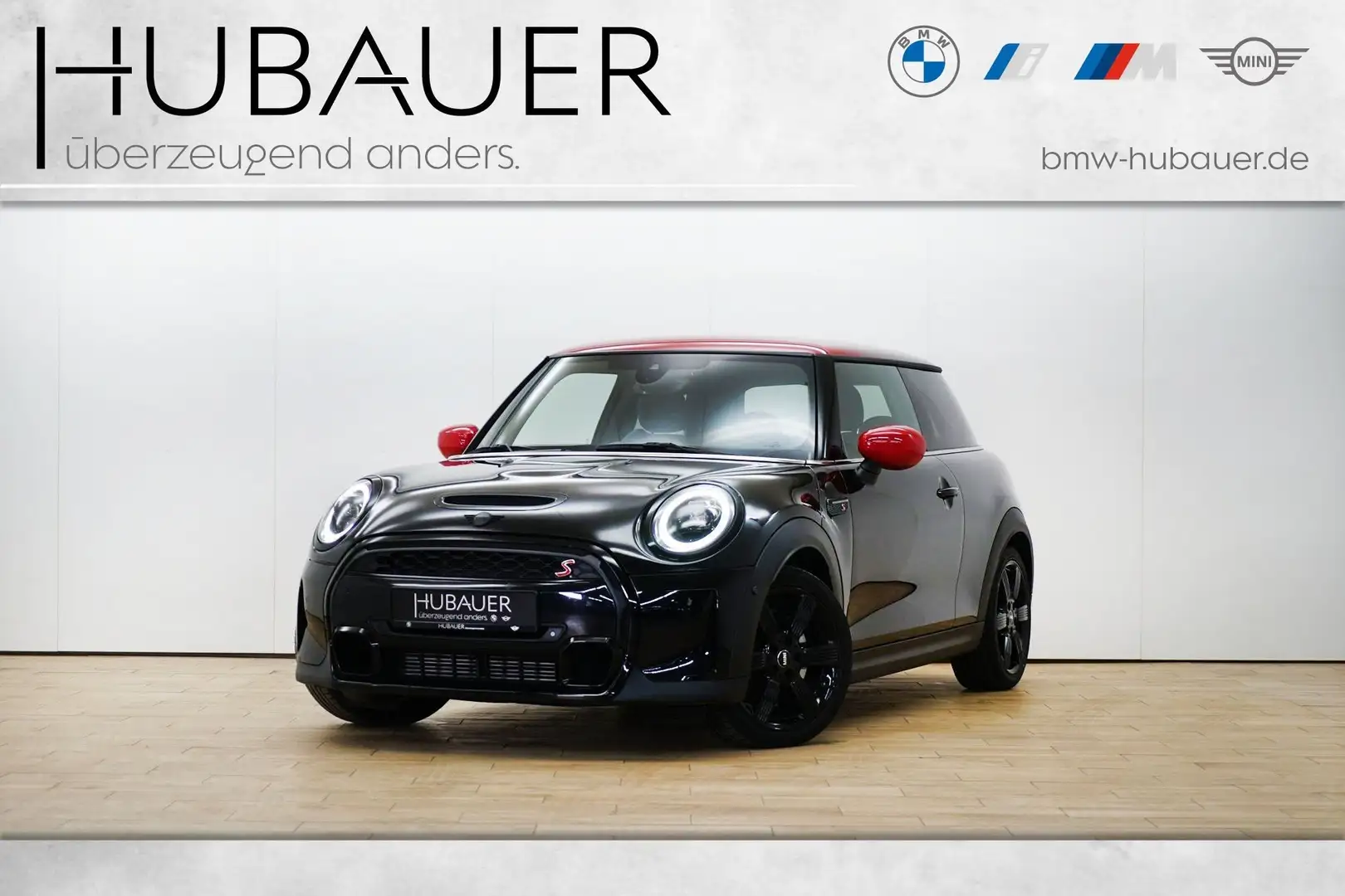 MINI Cooper S 3-Türer [Classic Trim, Navi, RFK, SHZ] Schwarz - 1