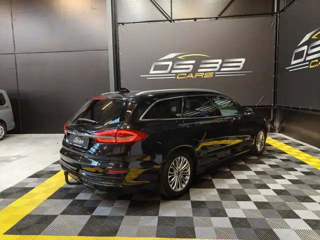 Ford Mondeo 2.0 Ti-VCT Hybrid Titanium/LED/CAM/Ambi/Apple