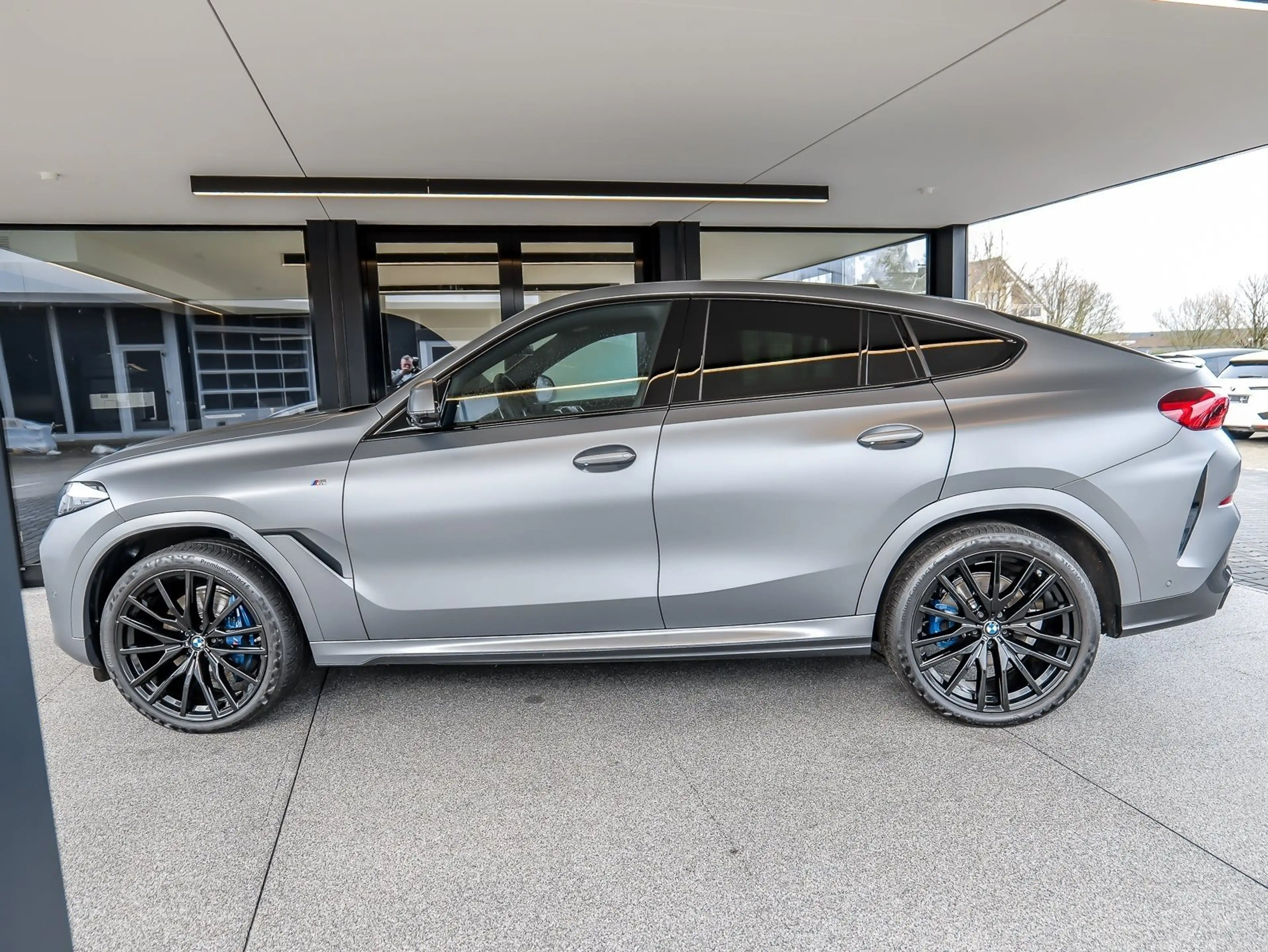 BMW X6 xDrive40d M Sport HUD PANO ACC AHK 360°KAM — photo 3