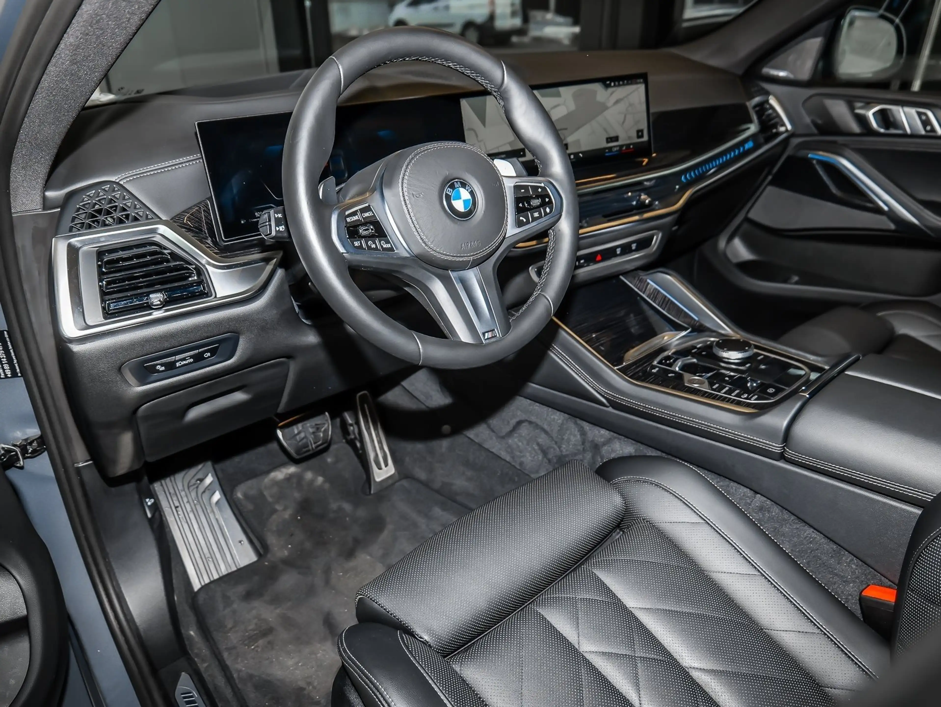 BMW X6 xDrive40d M Sport HUD PANO ACC AHK 360°KAM — photo 8