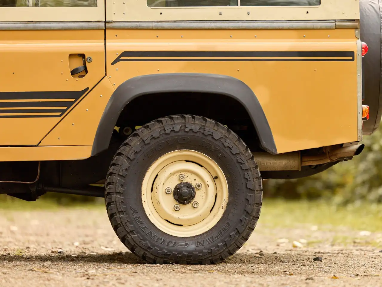 Land Rover Defender One Ten V8 Camel Edition, foto 8