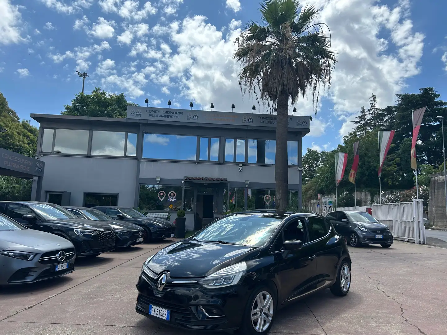 Renault Clio 0.9 MOSCHINO INTENS 90CV PRONTA CONSEGNA Noir - 1