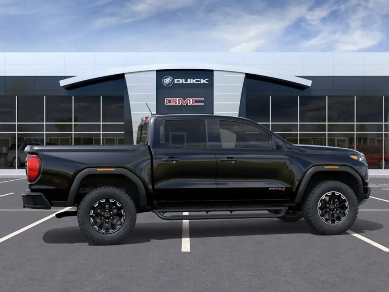 GMC Canyon photo GMC Canyon