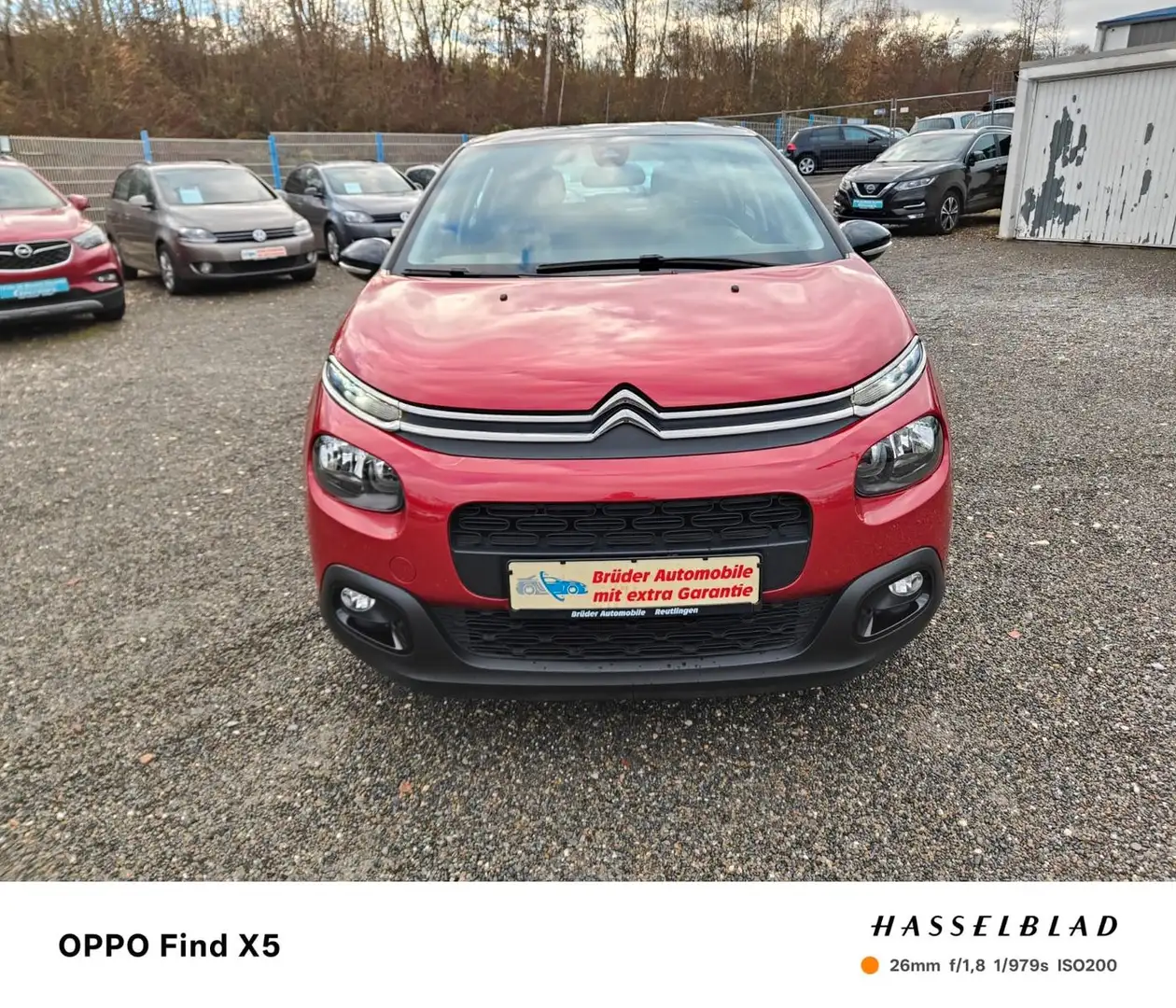Citroen C3 PureTech Shine*Touchscreen*1Hand*Tempomat Rot - 2