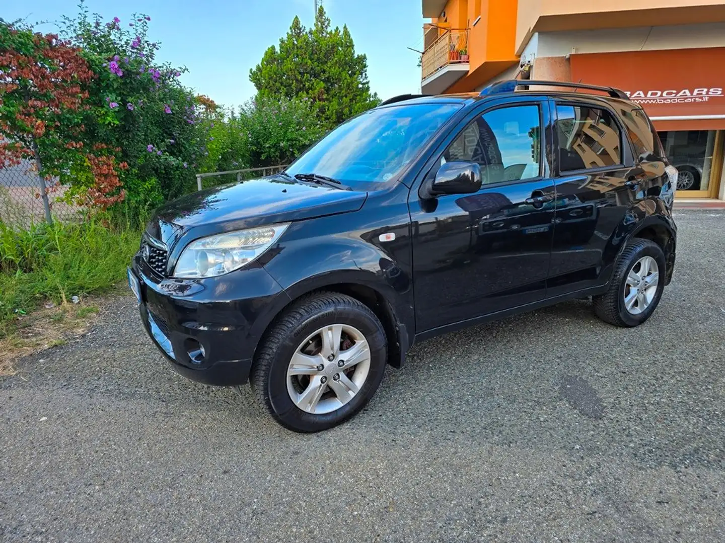 Daihatsu Terios TERIOS 1.5 105 CV 4WD HIRO IN PERFEZIONE TOTALE Nero - 1