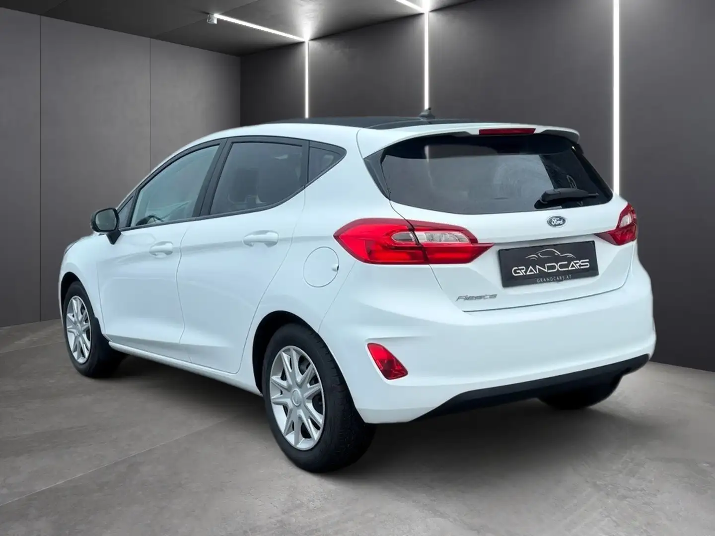Ford Fiesta Trend 1,1 Start/Stop Weiß - 2
