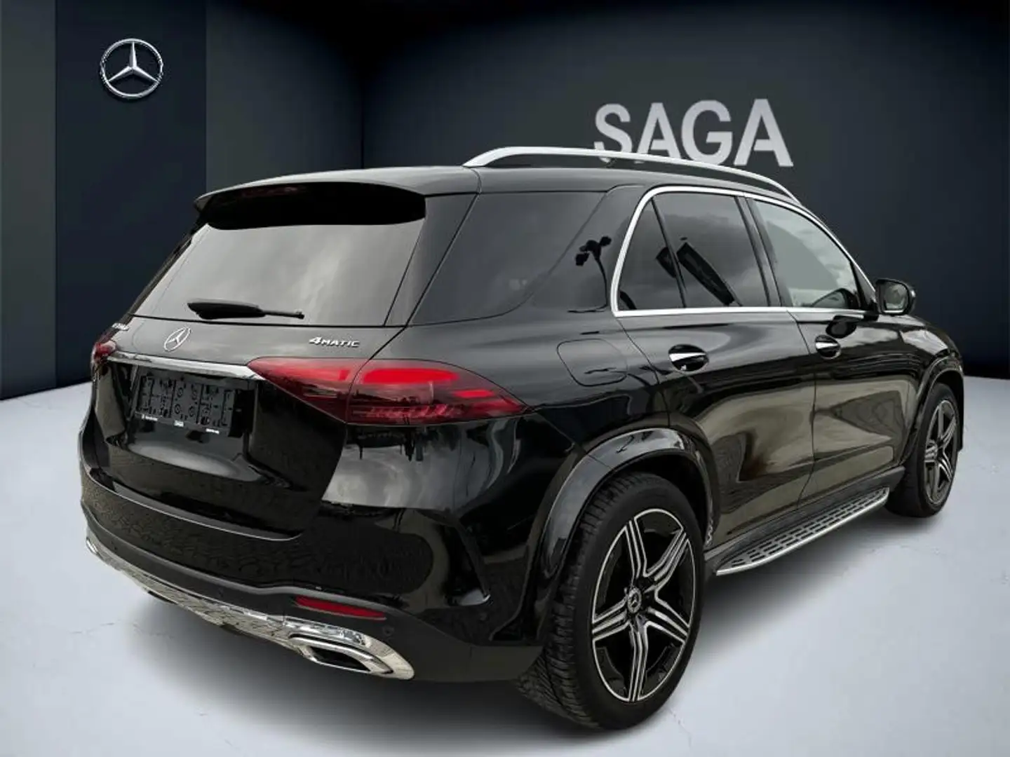 Mercedes-Benz GLE 350 de 4MATIC AMG Line Schwarz - 2