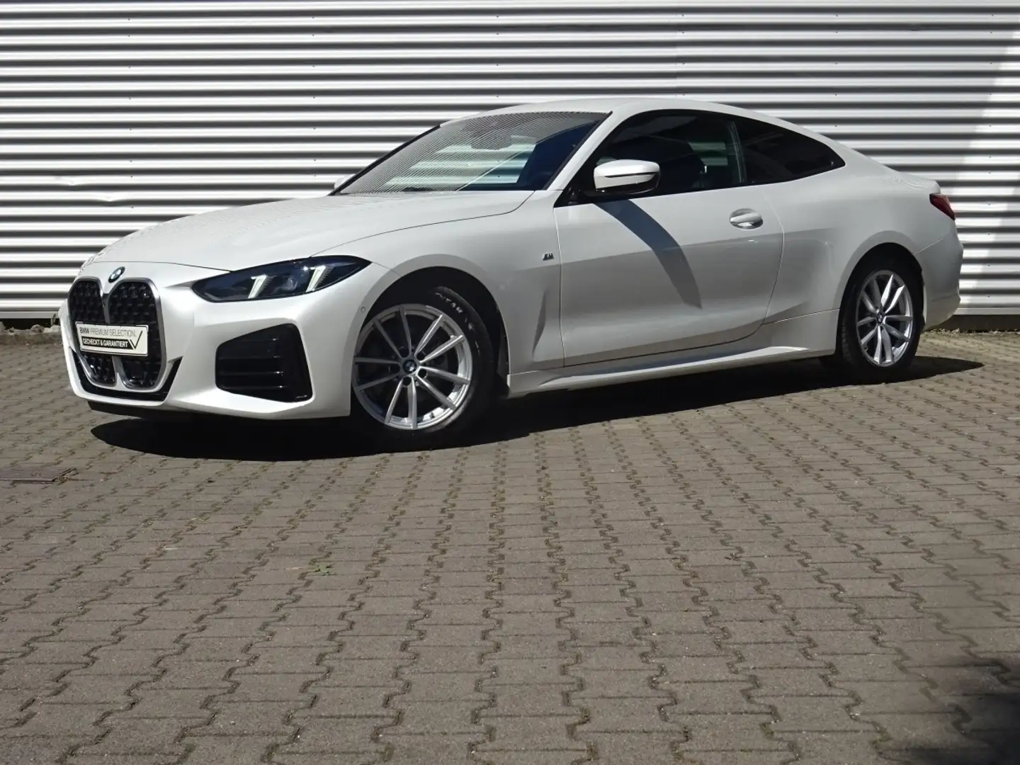 BMW 420 d xDrive Coupé M Sport FACELIFT ACC 360° HiFi Weiß - 2