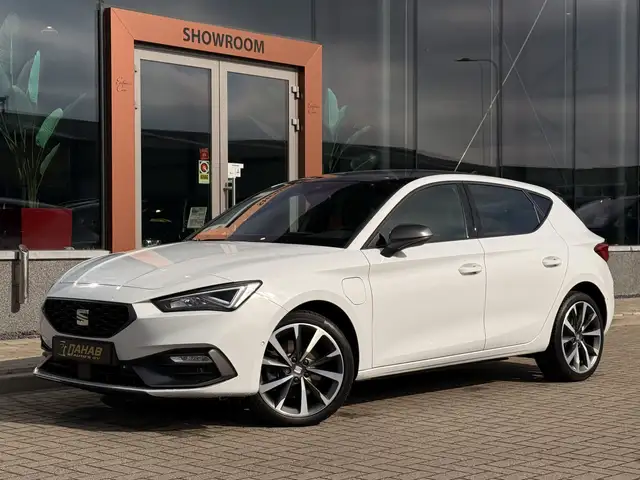 SEAT Leon 1.4 TSI eHybrid PHEV FR | Stoel/Stuurverwarming |
