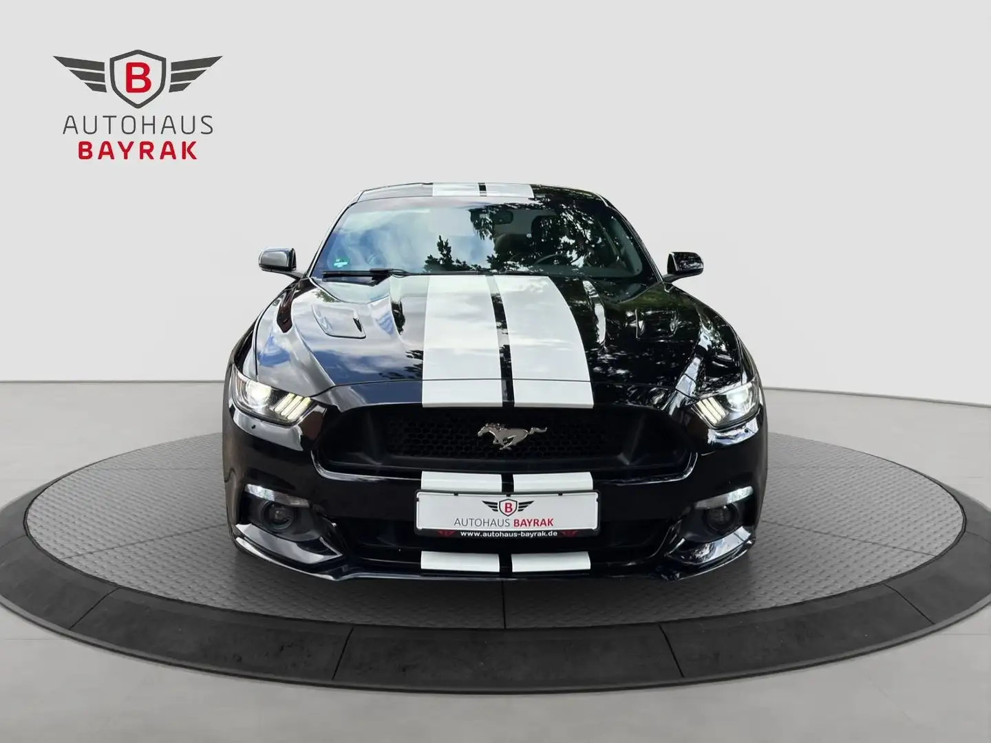 Ford Mustang 5 l. V8.premium.63000km. TOP!!! Zwart - 1