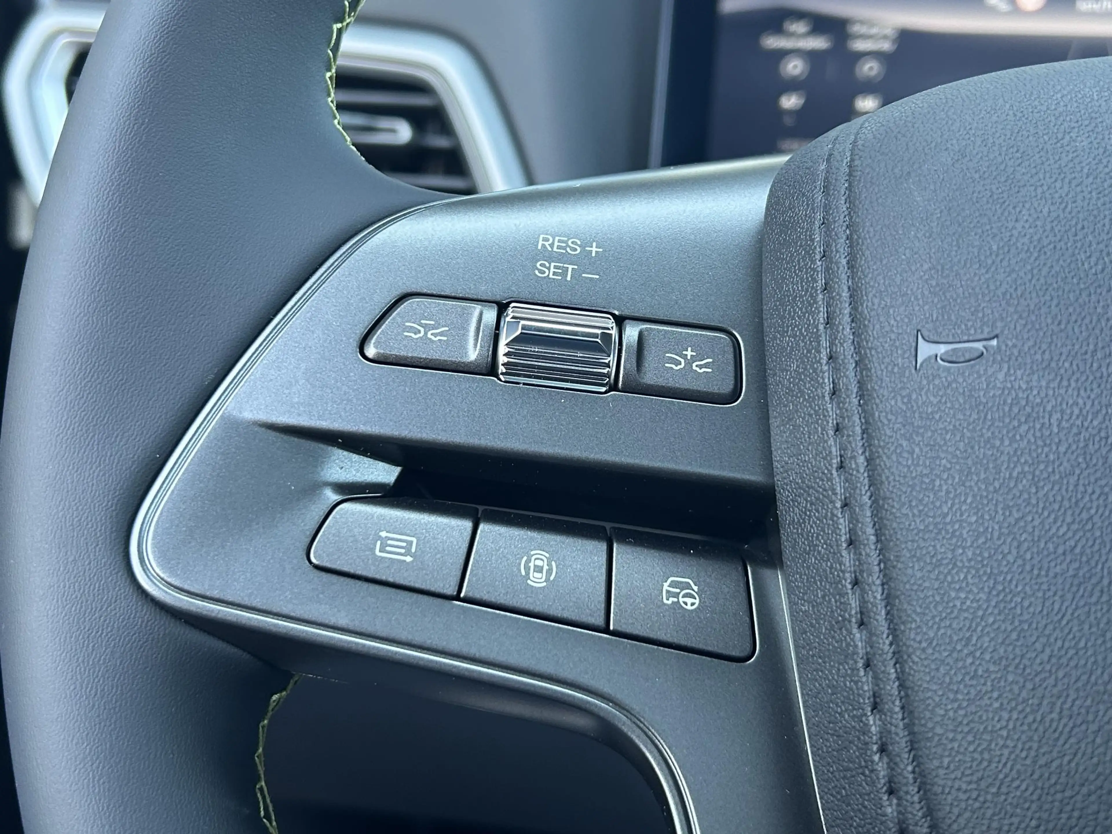 BYD Atto 2 1.5 DM-i Boost — photo 10