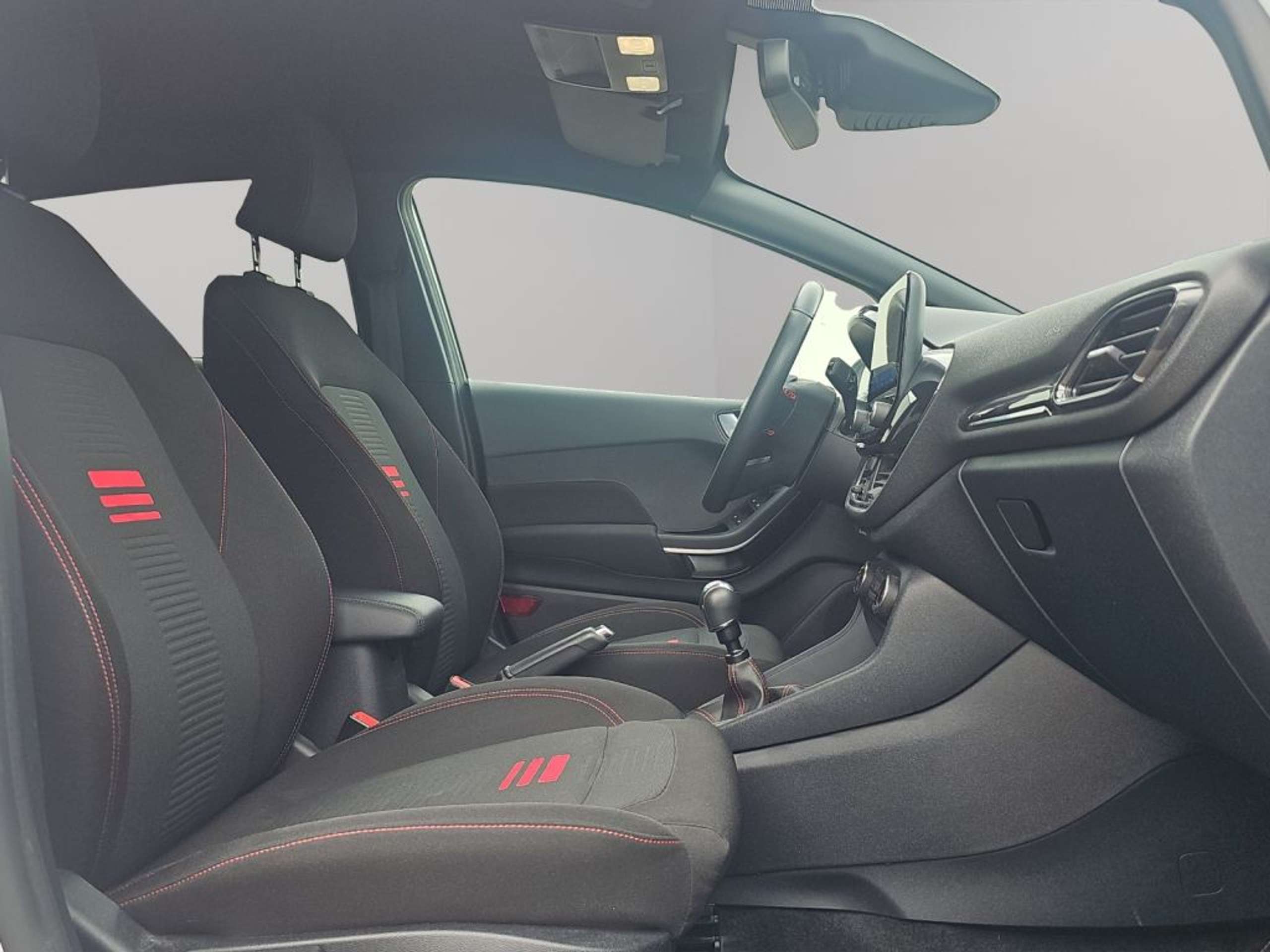 Fahrzeugabbildung Ford Fiesta ST-LINE X 1.0 Ltr. 125 PS MHEV *ACC* - mit KI generiert/bearbeitet