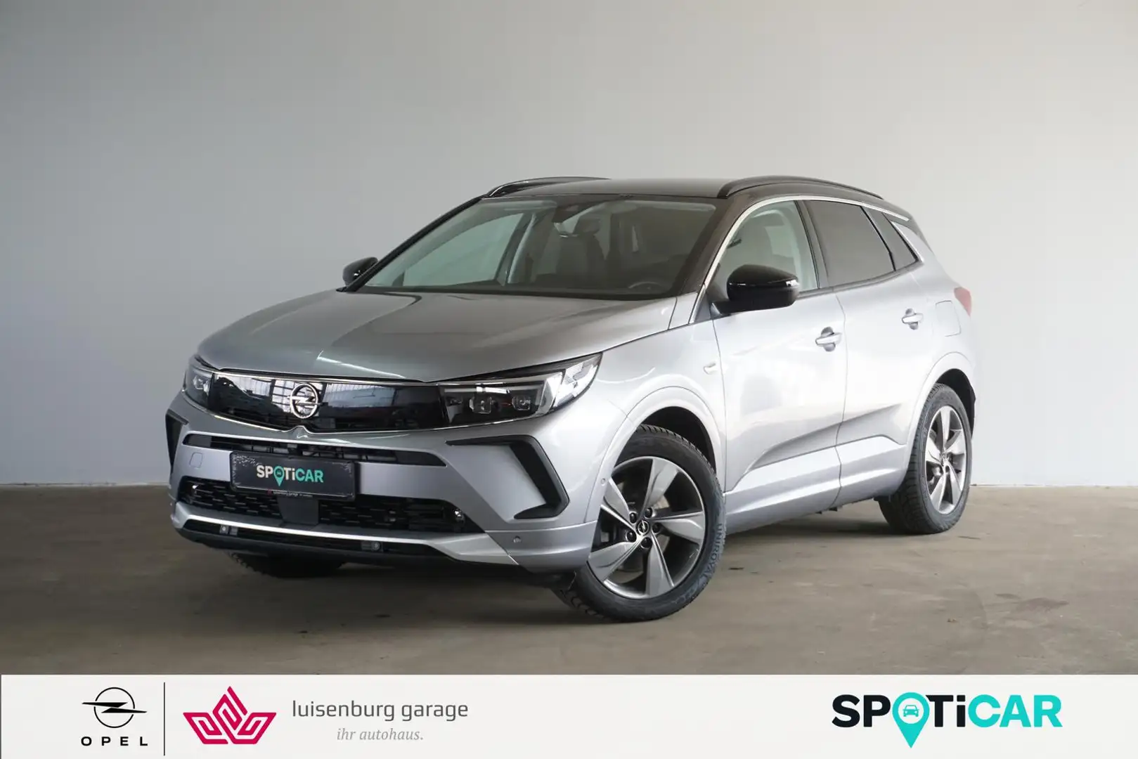 Opel Grandland Ultimate Hybrid 4x4 AT Plug-In-Hybrid Grau - 1