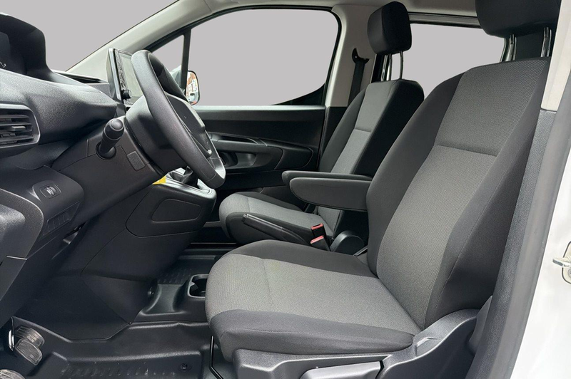Peugeot Partner dubbele cabine — photo 10