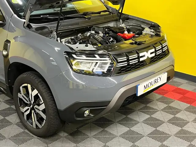 Dacia Duster view 5
