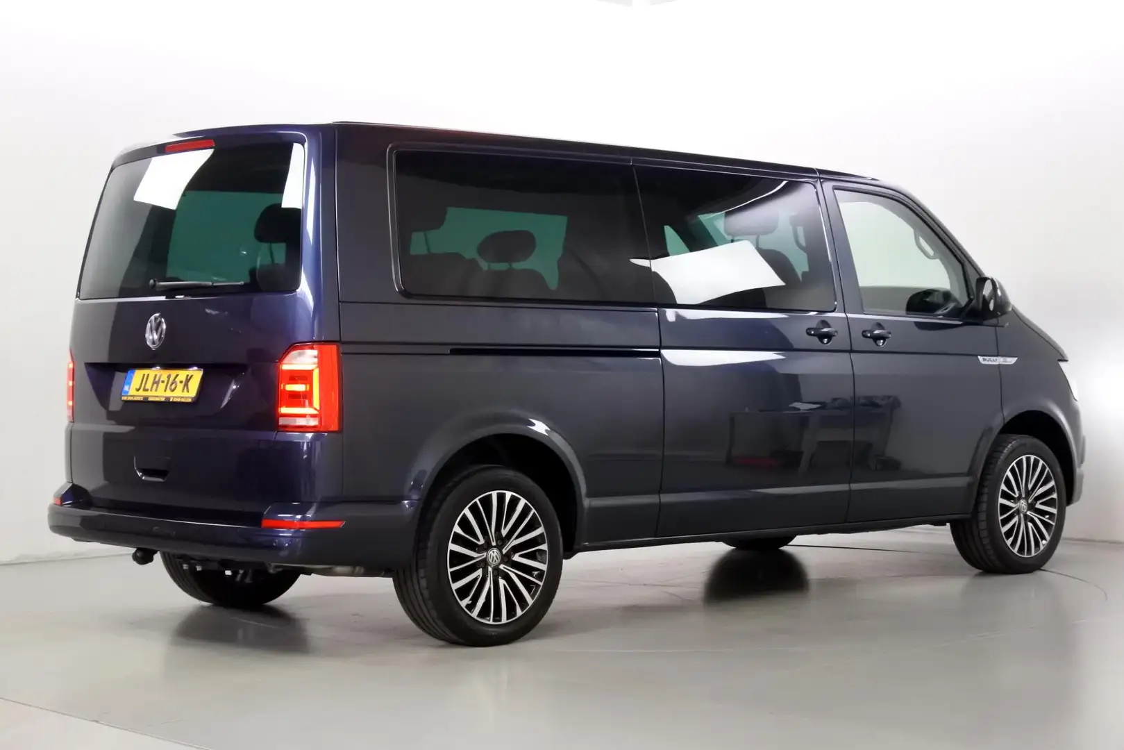 Volkswagen T6 Transporter Multivan 2.0 TSi 205pk DSG L2H1 Comfortline Trekha Blau - 2