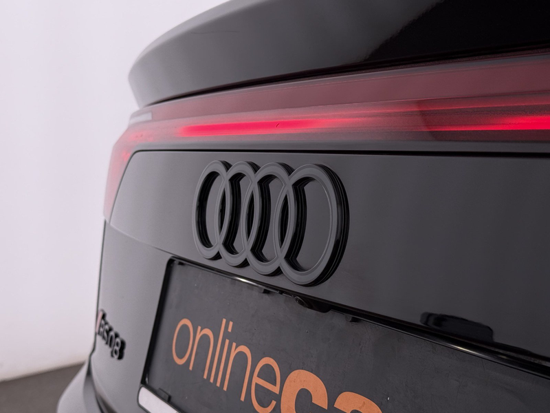Audi RS Q8 4.0 quattro performance TFSI Aut LASER SKY — photo 10