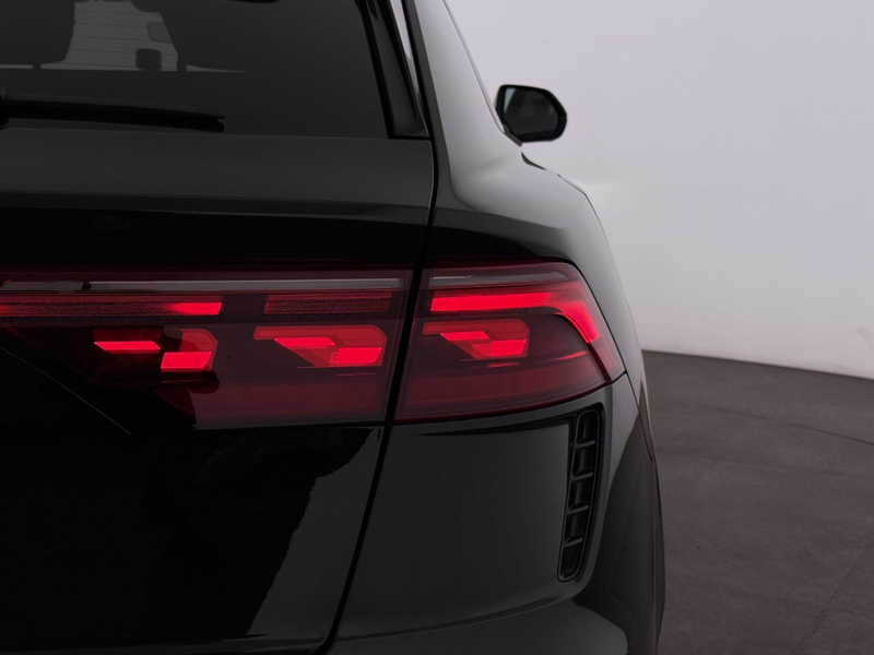 Audi RS Q8 4.0 quattro performance TFSI Aut LASER SKY — photo 11