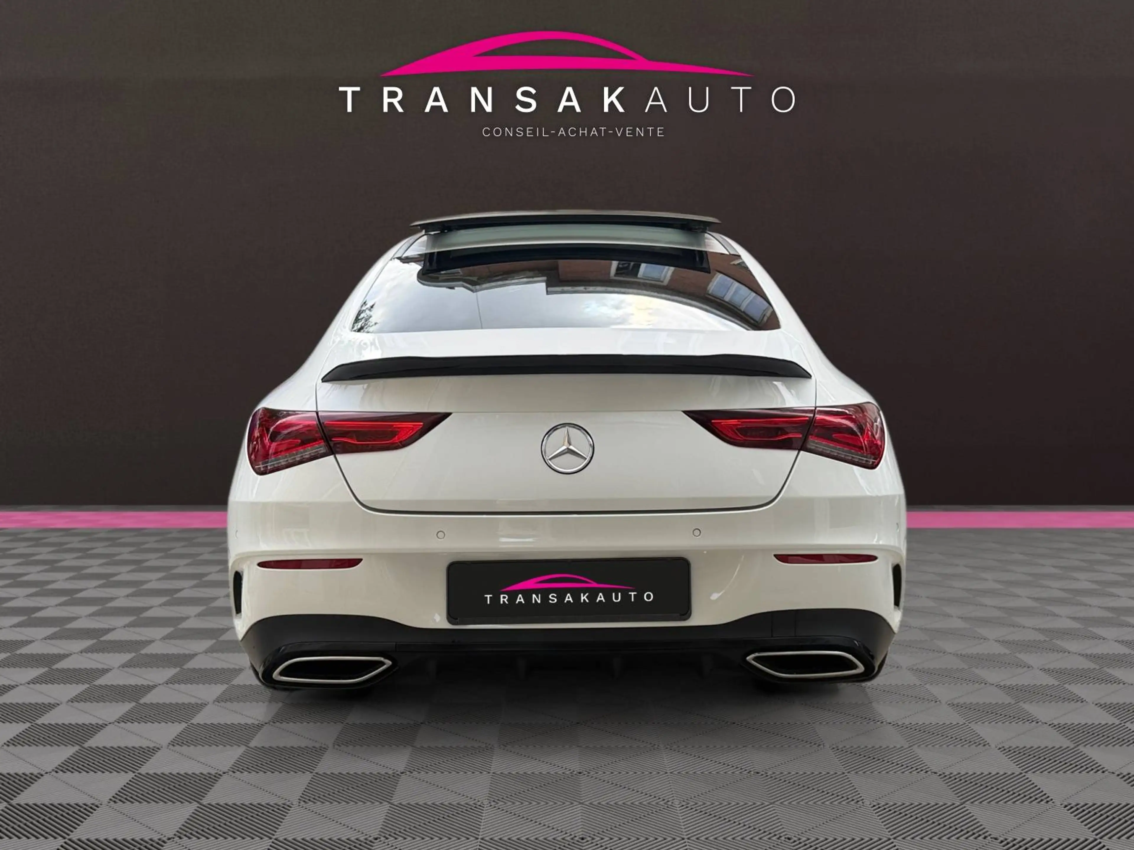 Mercedes-Benz CLA 200 CLA 200 AMG LINE/GARANTIE 12 MOIS/premier propriétaire — photo 4