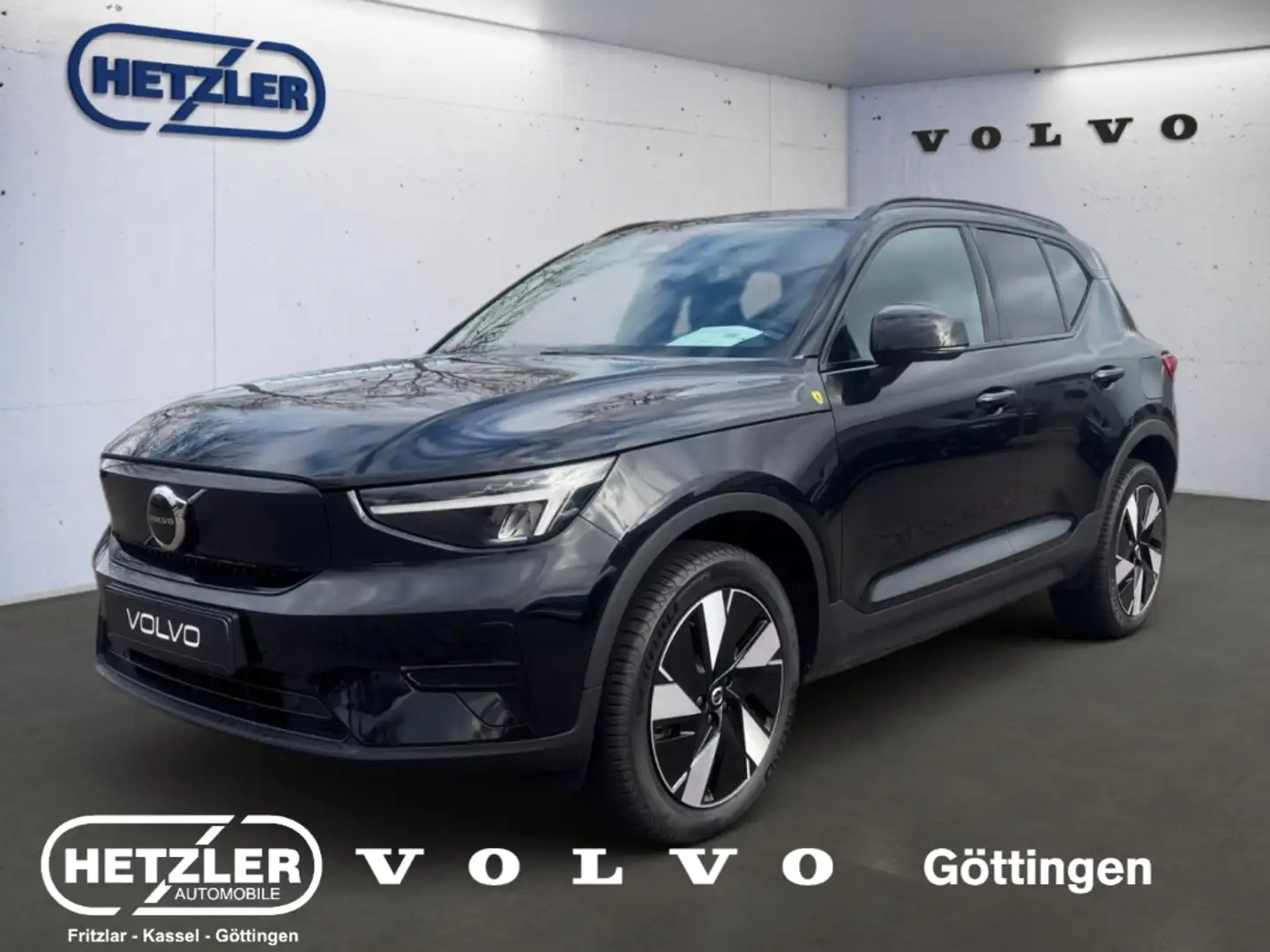 Volvo XC40 Plus Recharge Pure Electric 2WD StandHZG digitales Schwarz - 1