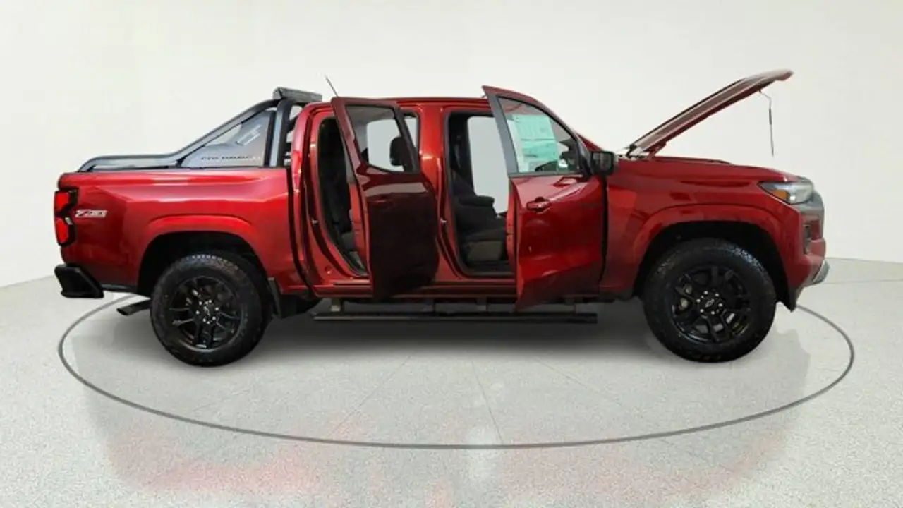 Chevrolet Colorado снимка Chevrolet Colorado