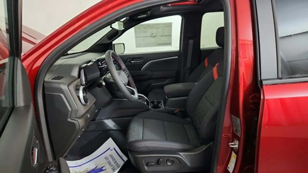 Chevrolet Colorado снимка Chevrolet Colorado