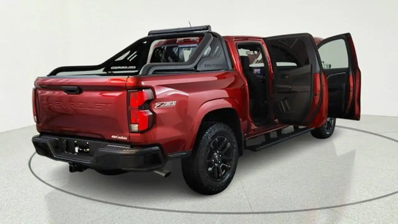 Chevrolet Colorado снимка Chevrolet Colorado