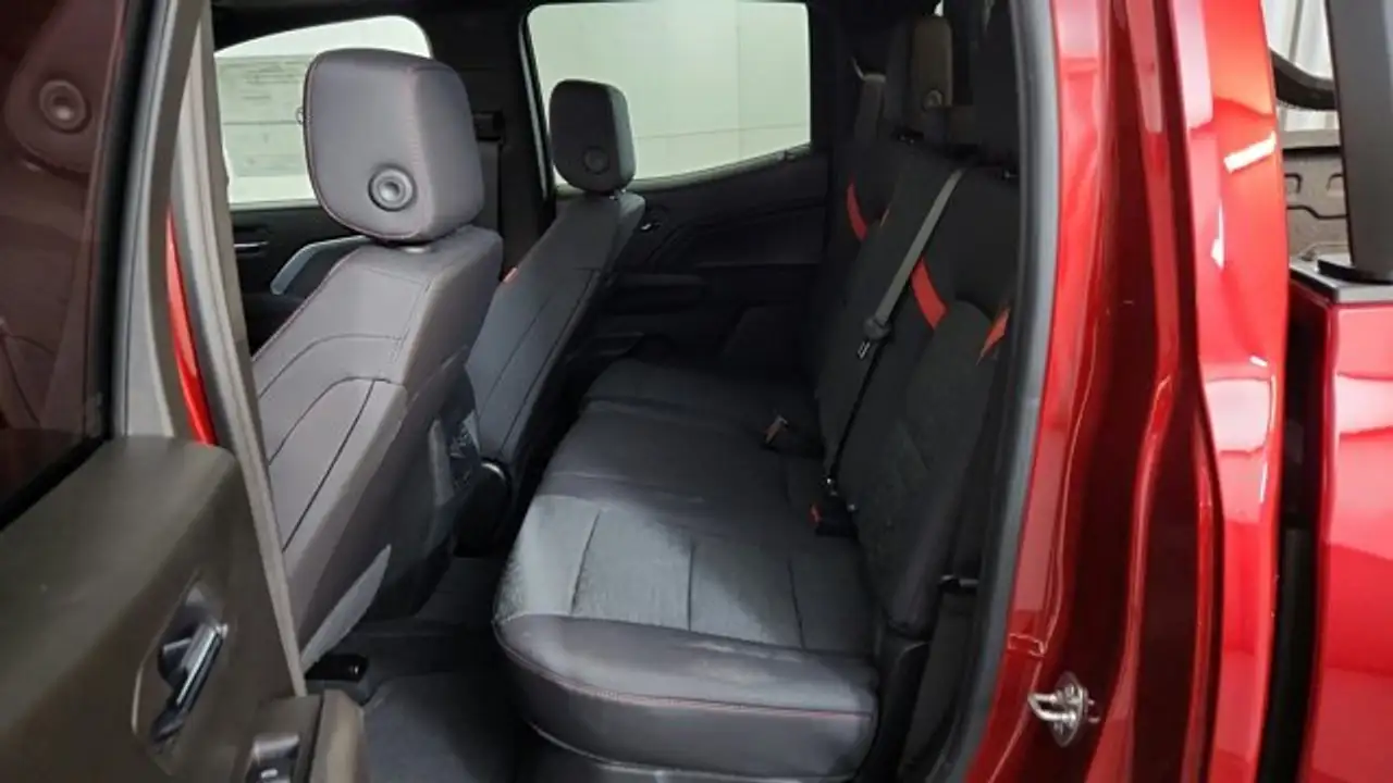 Chevrolet Colorado снимка Chevrolet Colorado