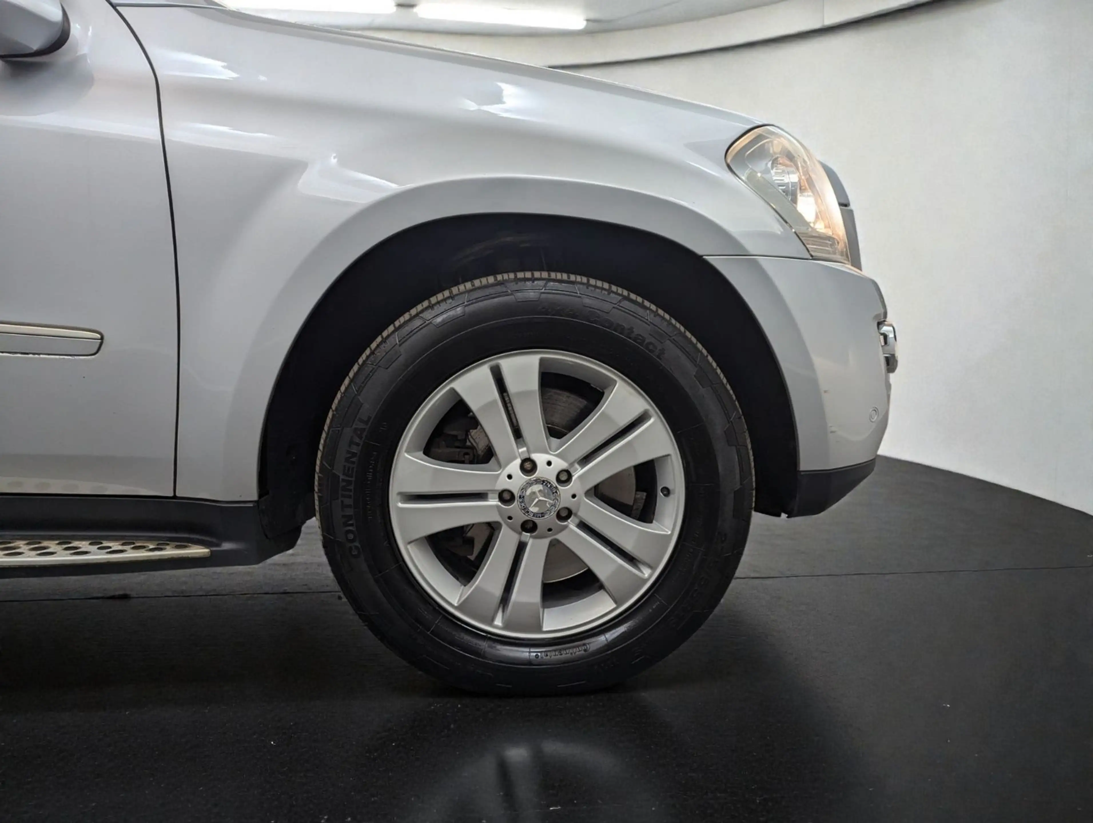 Mercedes-Benz GL 320 CDI 4M*7-SITZ*SHD*SITZKLIM*STD-HZG*MB-SCH — photo 4
