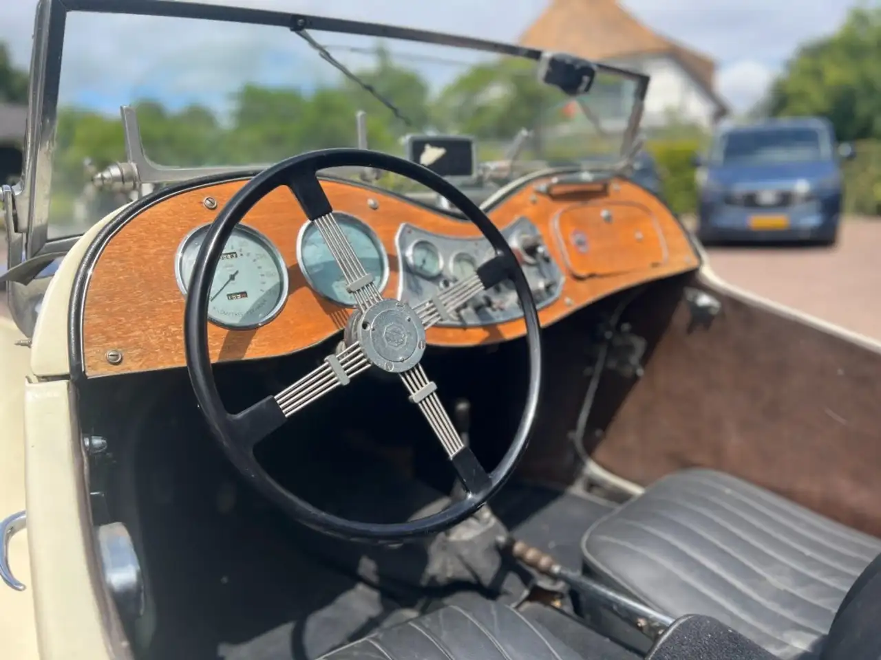 MG TD Midget â Cream â Classic British Roadste, foto 3