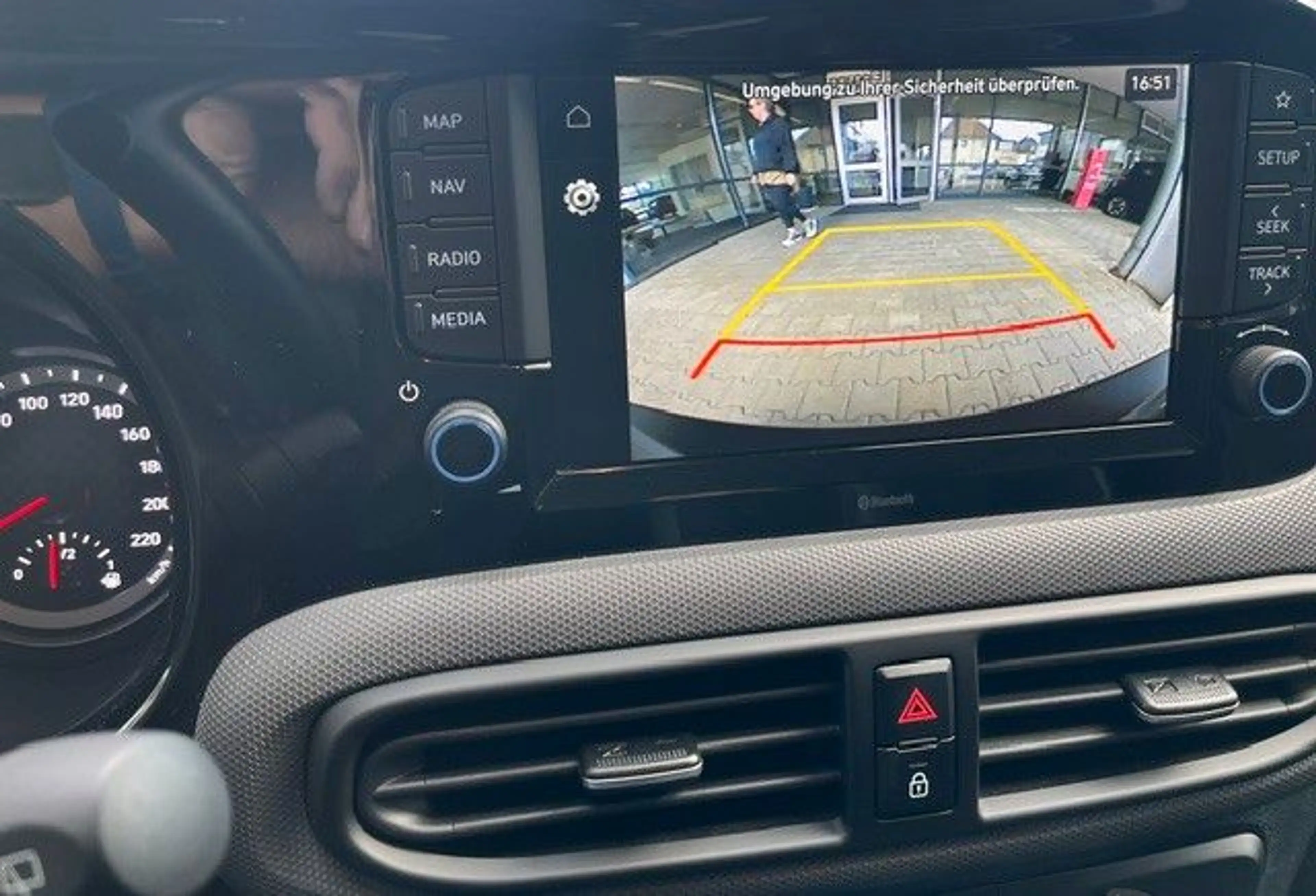 Hyundai i10 1.0 Edition 30+ — photo 15