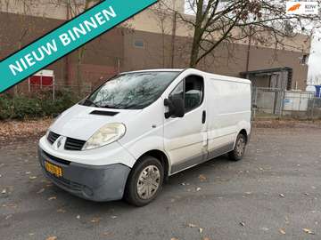 2.0 dCi T27 L1H1 Générique DC LEUKE BUS RIJDT GOED