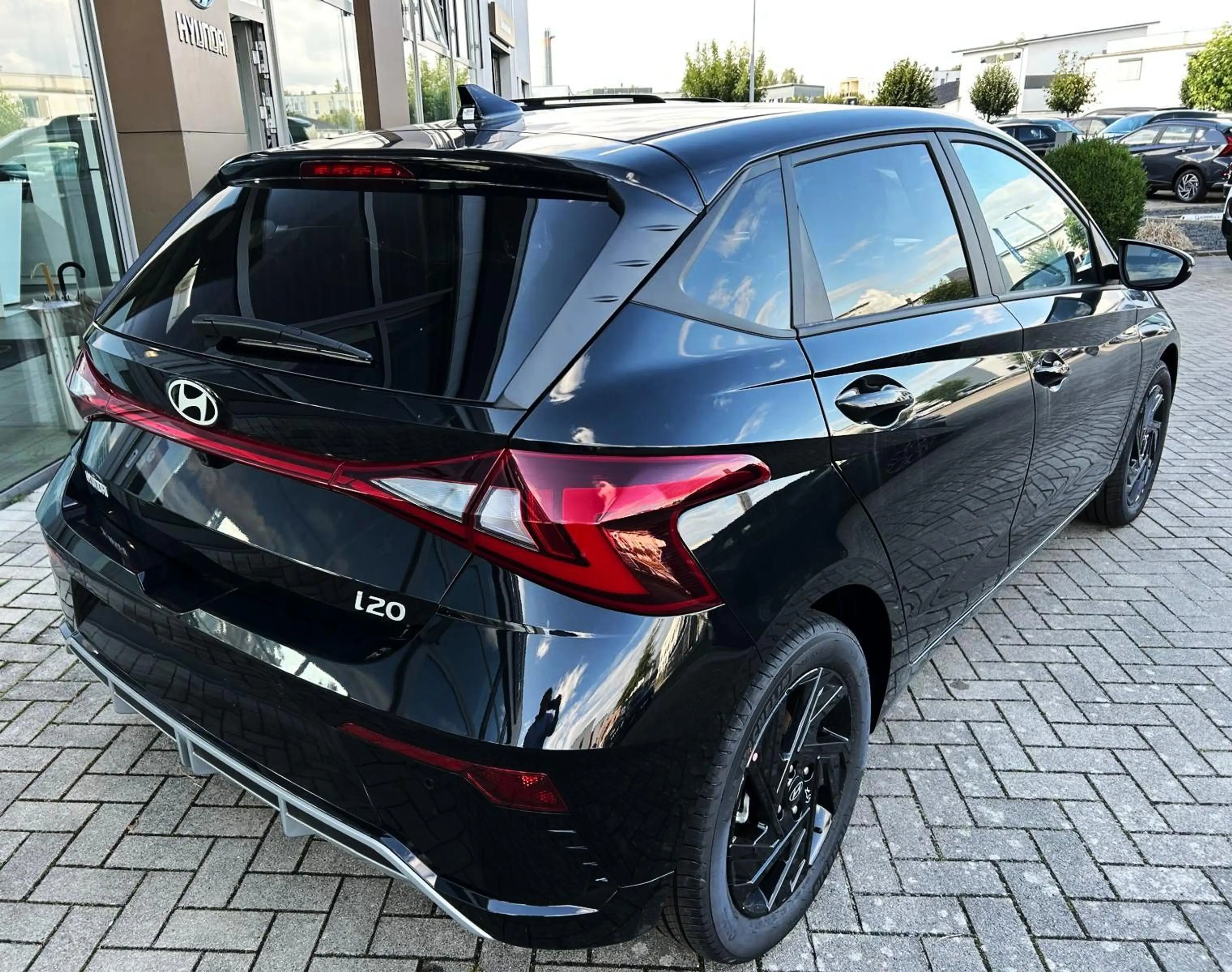 Hyundai i20 FL 1.0 7-DCT Blackline Navi.LED.Bose — photo 6