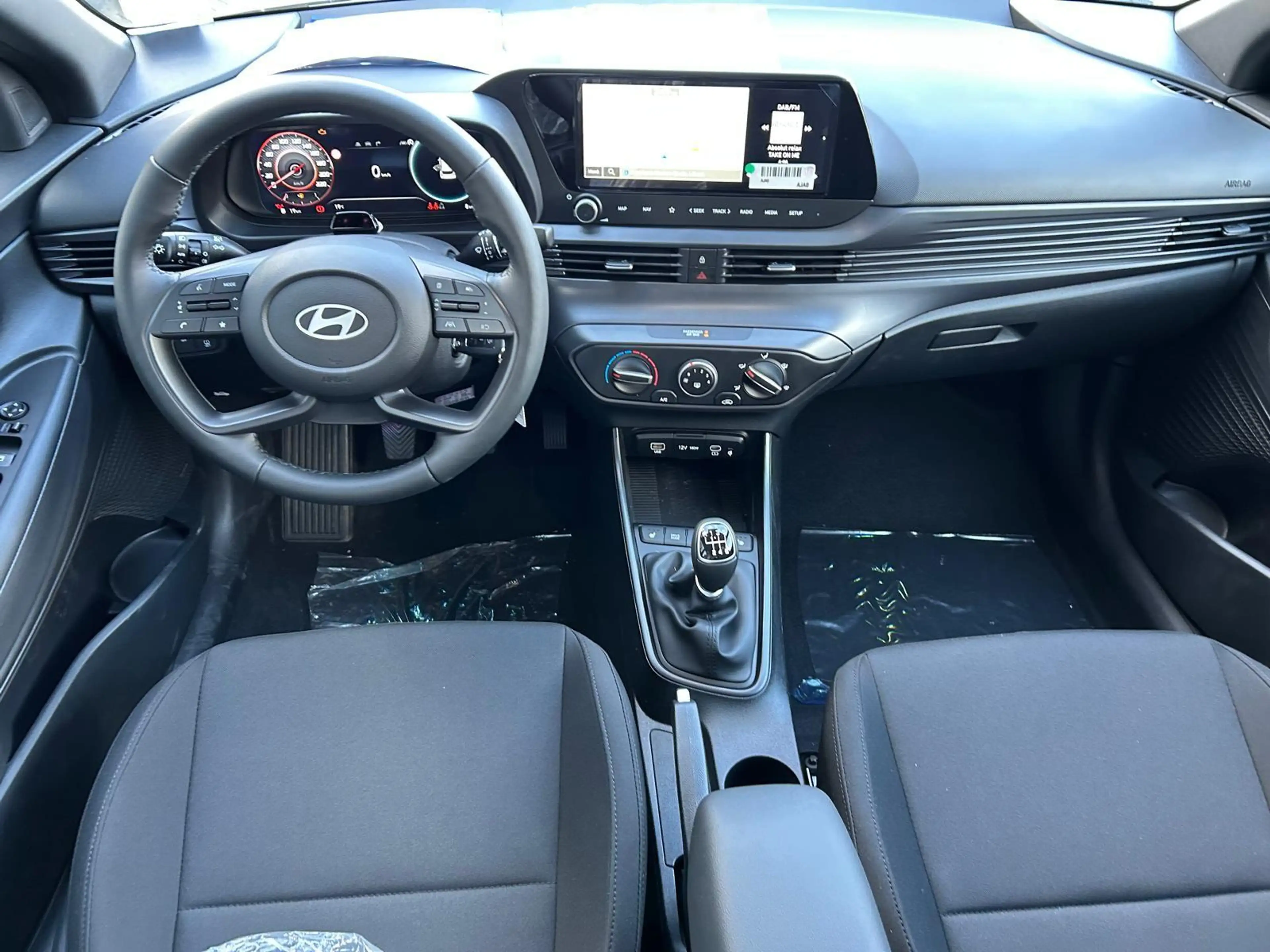 Hyundai i20 FL 1.0 7-DCT Blackline Navi.LED.Bose — photo 14