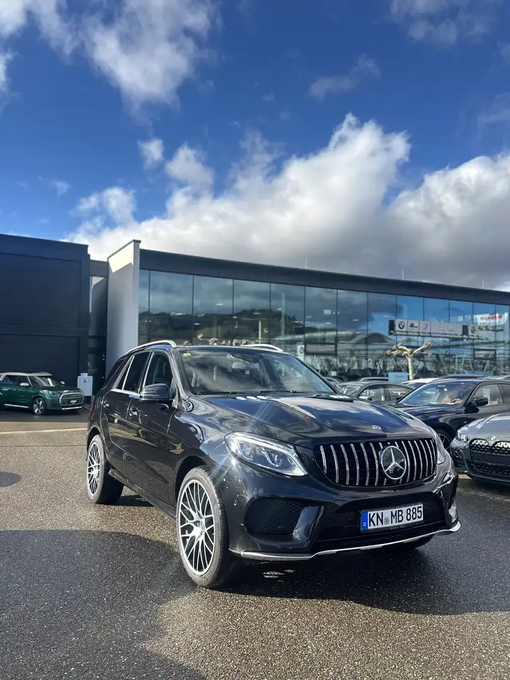 Mercedes-Benz GLE 400
